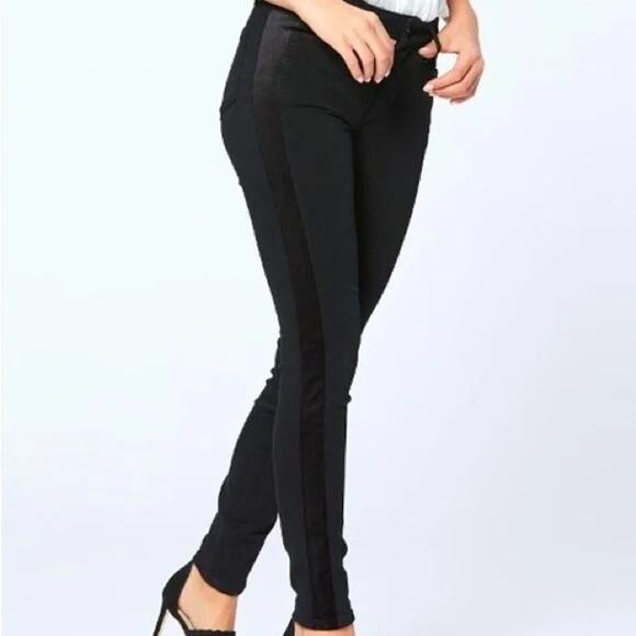 Luxe Velvet Stripe Skinny Stretch PAIGE Jeans Mid Rise Black Women’s Size 25 - Picture 2 of 9